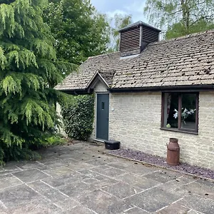 https://nethercote-cottage-seven-springs-cottages.cardiffhotelswales.com